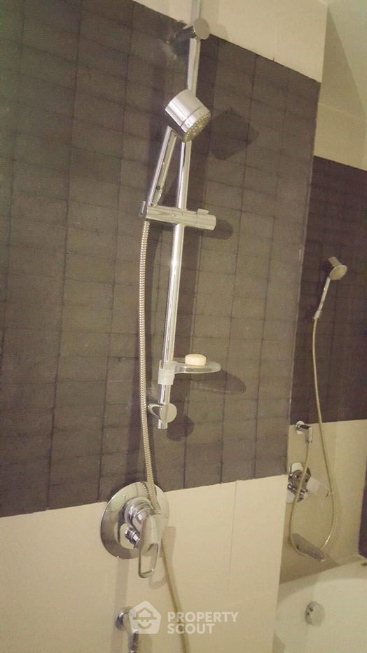 picture 2-BR Condo at The Crest Sukhumvit 49 near BTS Thong Lor (ID 993083) - 15/30