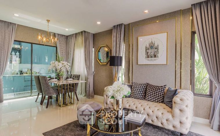 4-bed townhouse for sale, 131 sqm, 10.5 sq wah, Pruksa Ville Krungthepkreetha-Wongwaen