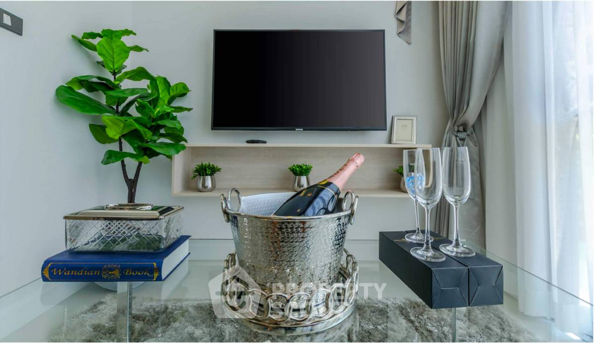 picture 2-BR Condo at The Jewel Condominium close to Phratamnak (ID 1134164) - 5/12