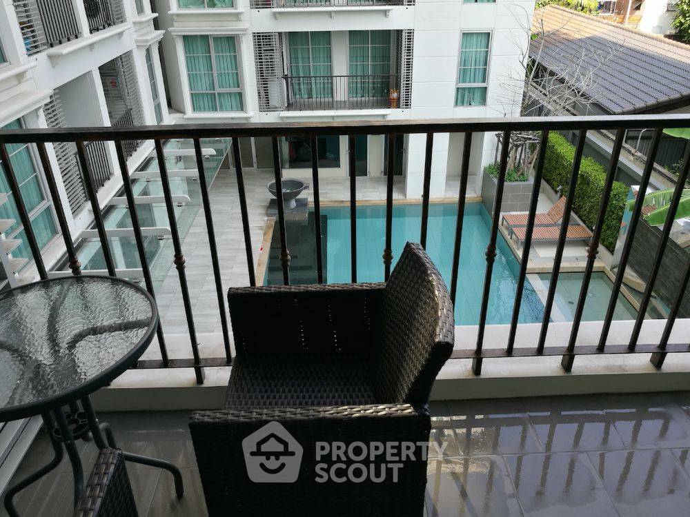 picture 2-BR Condo at Maestro 39 Sukhumvit 39 near BTS Phrom Phong (ID 2194153) - 4/6