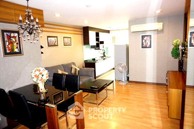 ขายคอนโด : คอนโด 2-ห้องนอน ที่ ดิ แอมมิธิส สุขุมวิท 39 ใกล้ BTS พร้อมพงษ์ (ID 2100736)