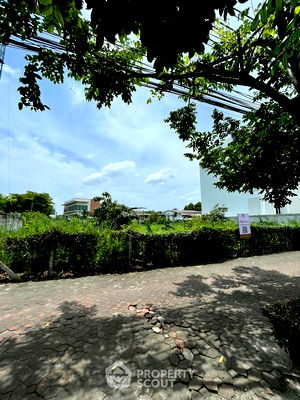 Land for sale Soi Udomsuk (Sukhumvit 103) : 884 m² Land for Sale in Bang Na Nuea (ID 2242701)