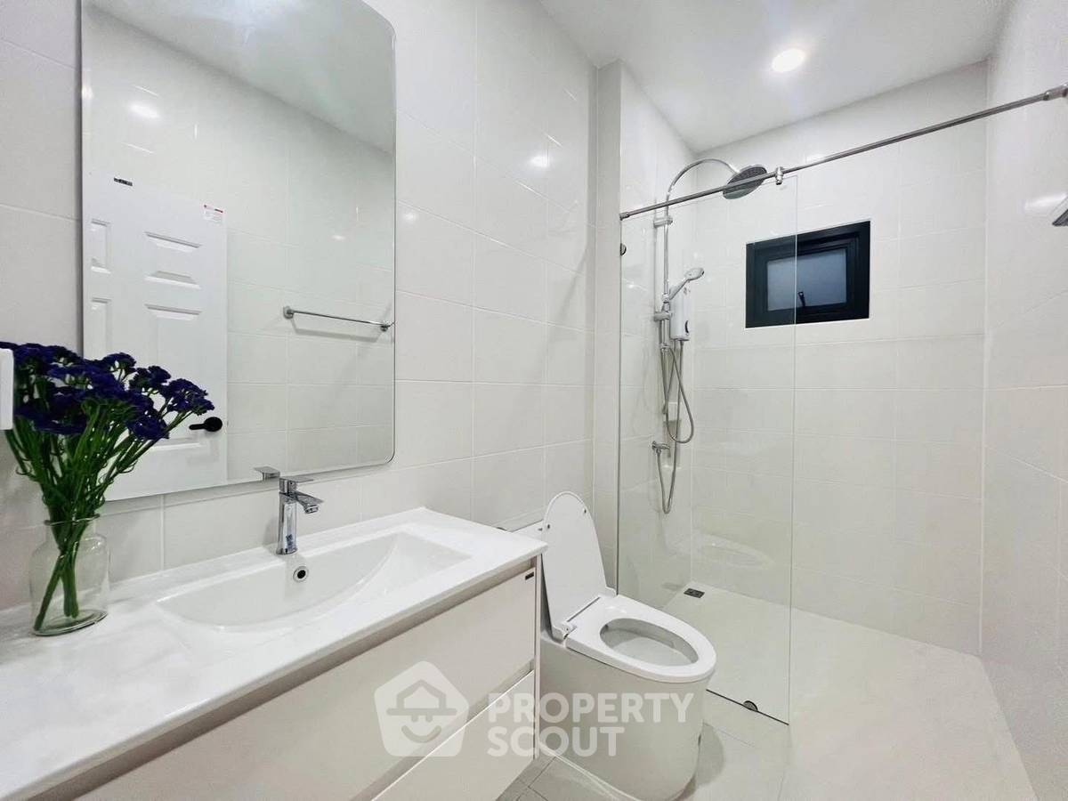 picture 3-BR House at T.W. Garden Hill close to Pattaya (ID 2097334) - 18/23
