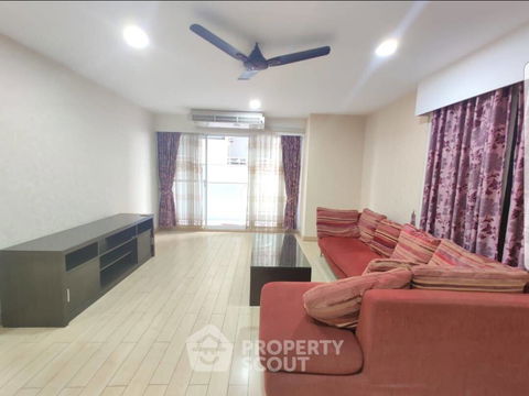 2-BR Condo at Casa Viva Condominium near BTS Ekkamai (ID 512064)