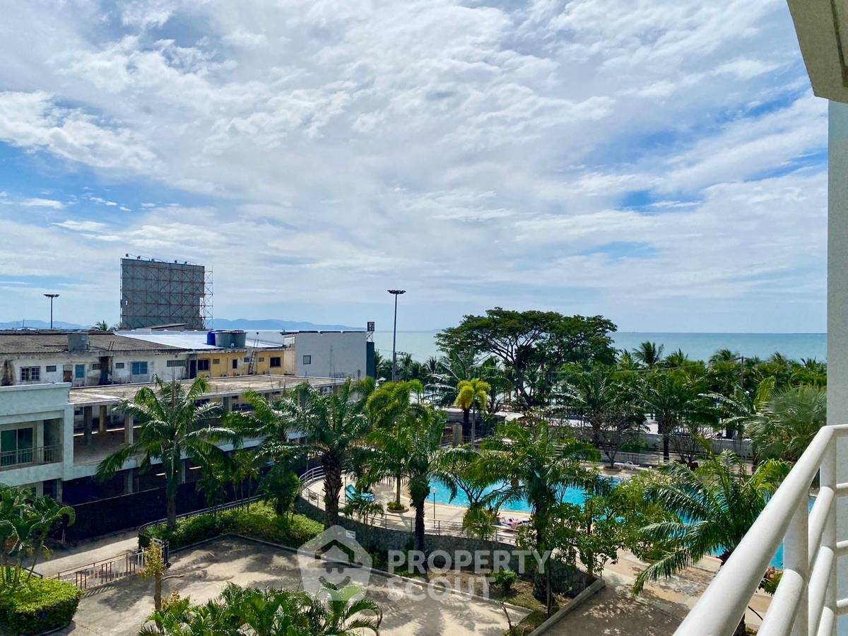 picture Studio Condo at View Talay 7 Condominium Jomtien close to Pattaya South (ID 2004841) - 3/13