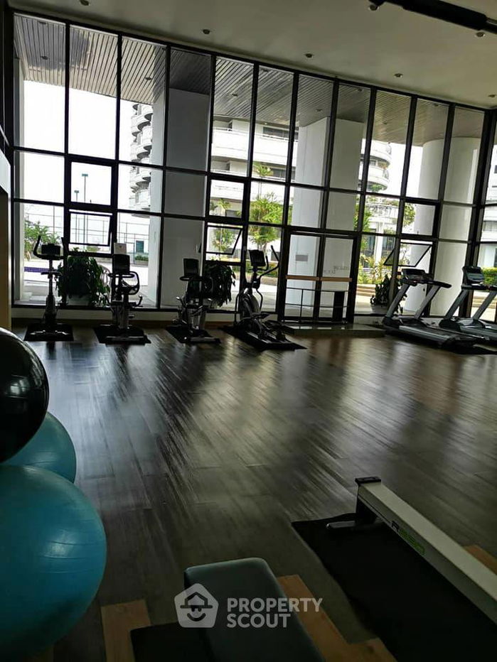 รูป คอนโด 2-ห้องนอน ที่ ฟลอร่าวิลล์ คอนโดมิเนียม ใกล้ ARL หัวหมาก (ID 437655) - รูปที่ 3/17