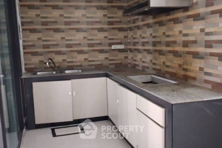 3-bed townhouse for sale, 150 sqm, 22 sq wah, Pruksa Ville 81 Ramkhamhaeng - Serithai