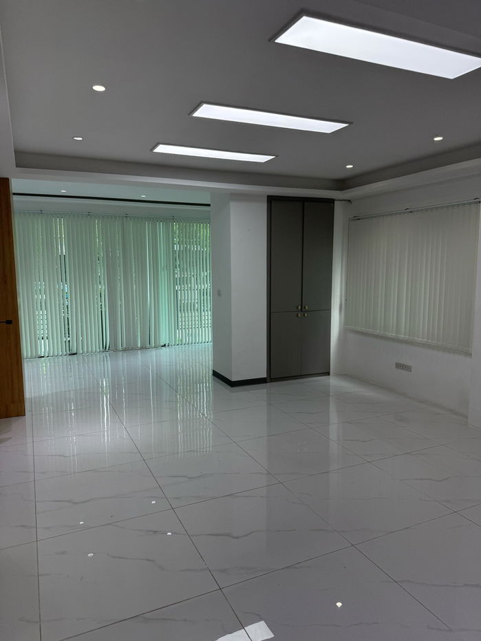 รูป ให้เช่า Home Office สำนักงาน บีสแควร์ พระราม 9-เหม่งจ๋าย ใกล้โรงเรียนนานาชาติสิงคโปร์ - รูปที่ 13/24