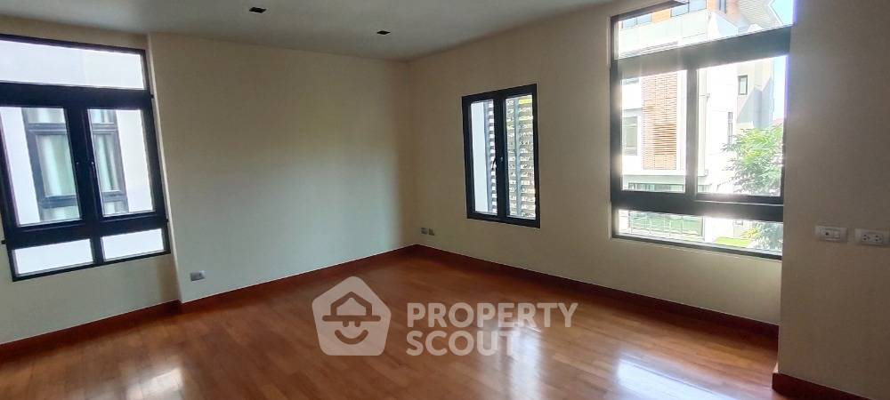 picture 6-BR House in Khan Na Yao (ID 1440407) - 28/50