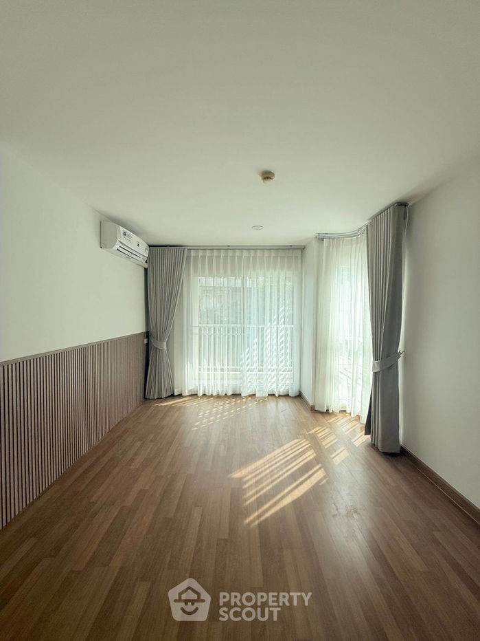 picture 2-BR Condo at U Sabai Rama 4 Kluaynamthai near BTS Phra Khanong (ID 2018323) - 2/22