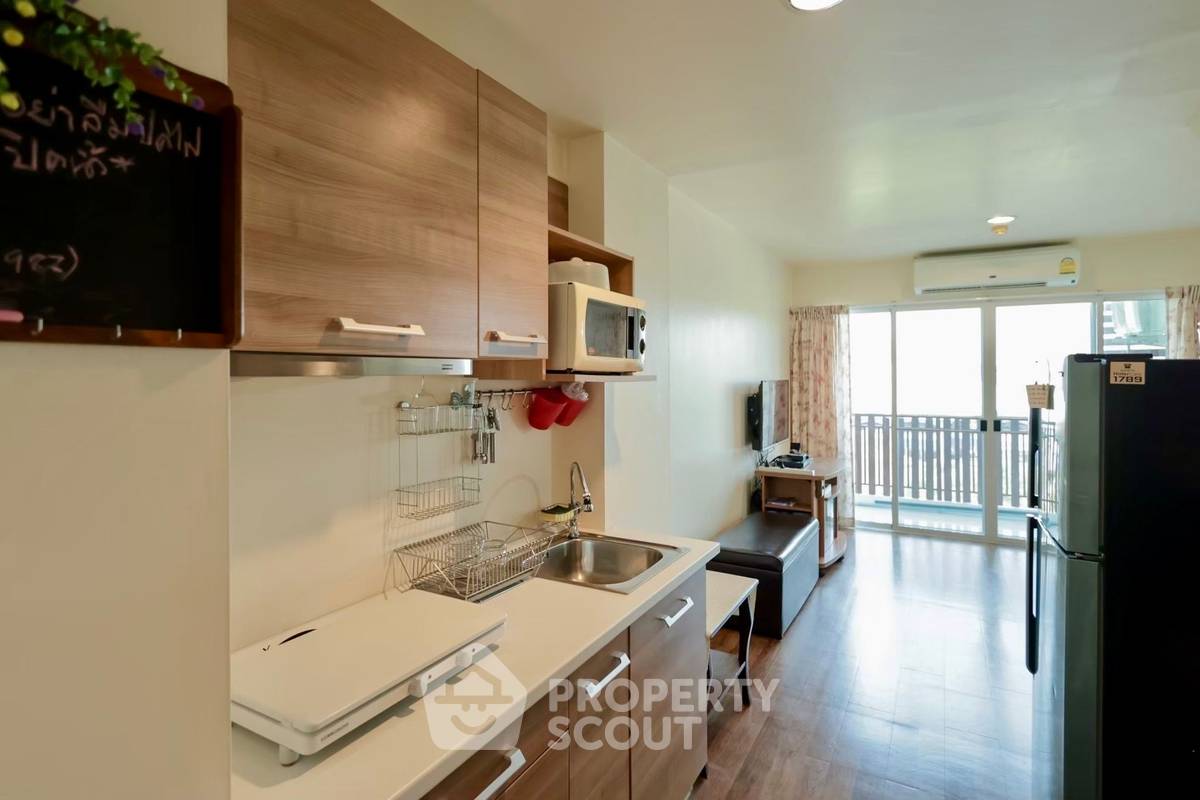 picture 1-BR Condo at A.D. Bangsaray close to Bangsaray (ID 1945291) - 4/16