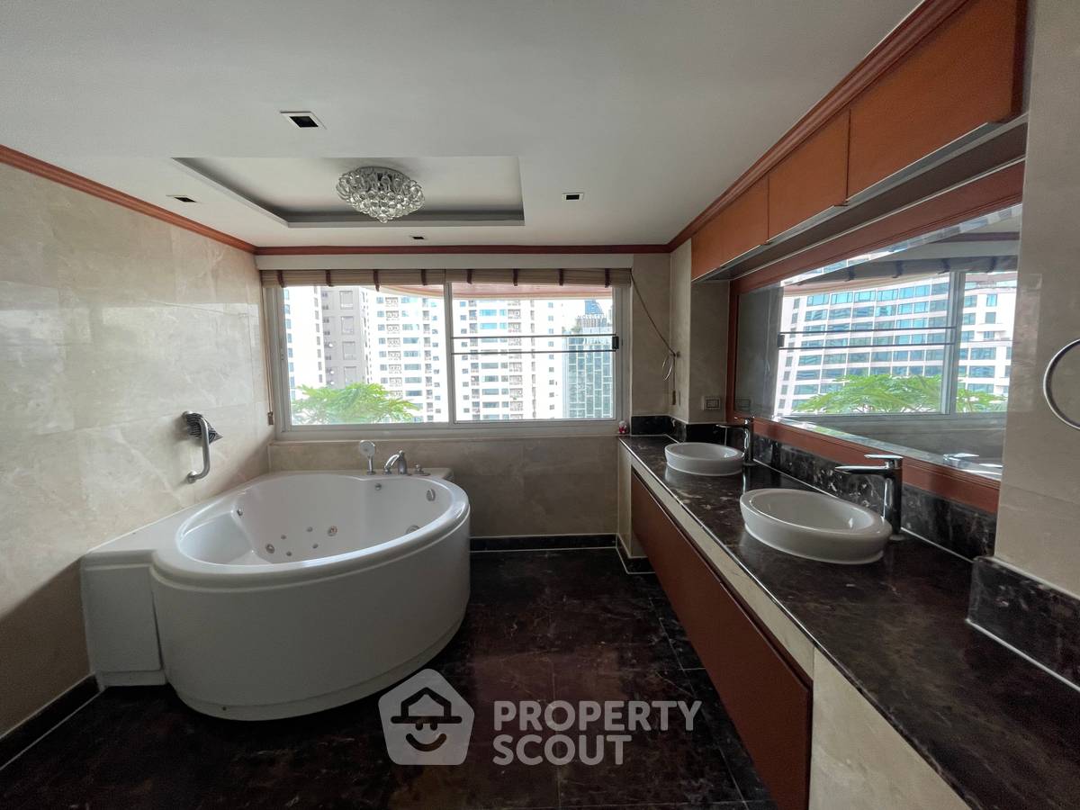 picture 5-BR Condo at Fairview Tower near BTS Asok (ID 1529055) - 26/48