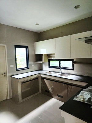 picture FOR RENT SETTHASIRI CHARAN - PINKLAO / 4 bedrooms 3 bathrooms / 56 Sqw. 175 Sqm. **55,000** CLOSE TO CENTRAL PLAZA PINKLAO - 3/9