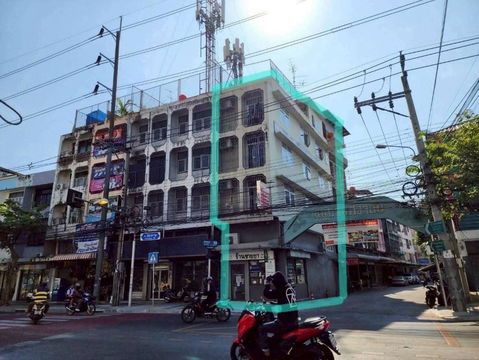 ขายอาคารพาณิชย์ 5 ชั้น ตึกมุม ติดถนนอิสรภาพ ปากซอย 33 บางกอกใหญ่ ใกล้MRT อิสรภาพ 
