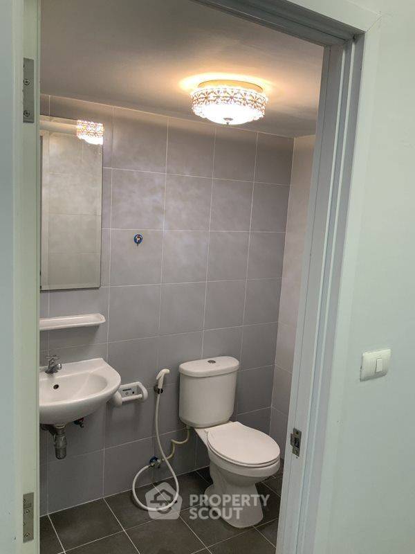 picture 4-BR Townhouse at Baan Pruksa 82 Prachauthit-Rama 2 in Nai Khlong Bang Pla Kot (ID 2150572) - 6/10
