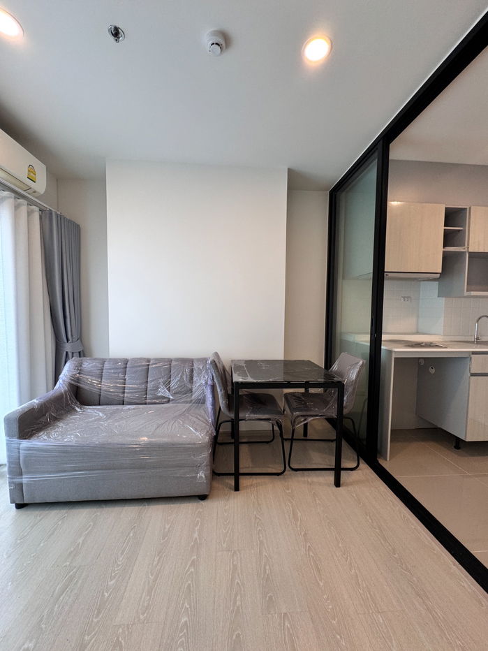 picture 🔥 Urgent Sale! Escent Condo, Nakhon Ratchasima – 28 sq.m. Corner Unit, East Facing – Prime Central Location at a Super Low Price! 🔥 - 10/20