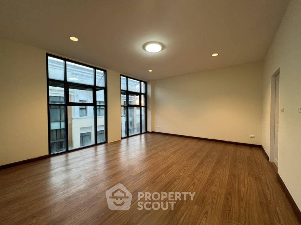 รูป ทาวน์เฮาท์ 3-ห้องนอน ใน บางนาเหนือ (ID 1415763) - รูปที่ 6/9