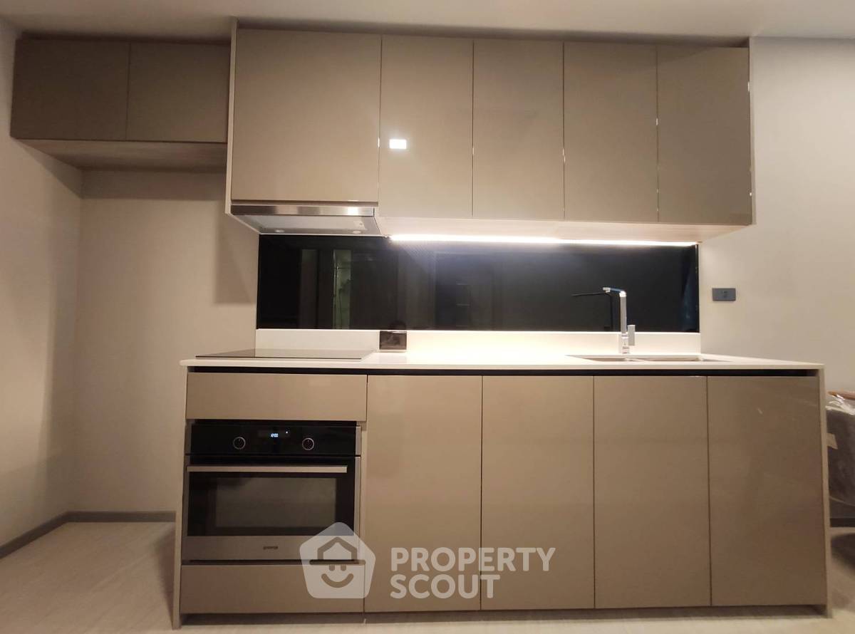 รูป คอนโด 2-ห้องนอน ที่ ฟินน์ สุขุมวิท 31 ใกล้ MRT สุขุมวิท (ID 514840) - รูปที่ 10/20