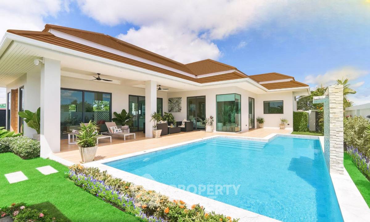 picture 3-BR Villa at L’UX VILLA By Nisasiri Group in Wang Phong (ID 2176994) - 2/5