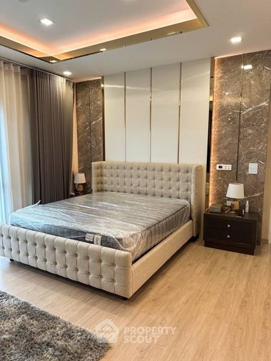 4-bed house for sale, 315 sqm, 89 sq wah, LADDAROM Wongwaen - Ramintra