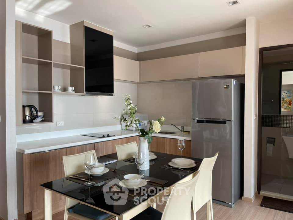 picture 2-BR Condo at Rhythm Sathorn near BTS Saphan Taksin (ID 425084) - 2/12