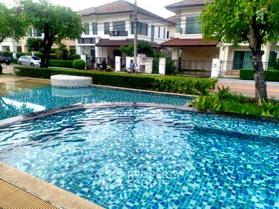 ขายบ้านเดี่ยว : บ้าน 3-ห้องนอน ที่ เซ็นโทร สุขุมวิท 113 ใน สำโรงเหนือ (ID 2150406)