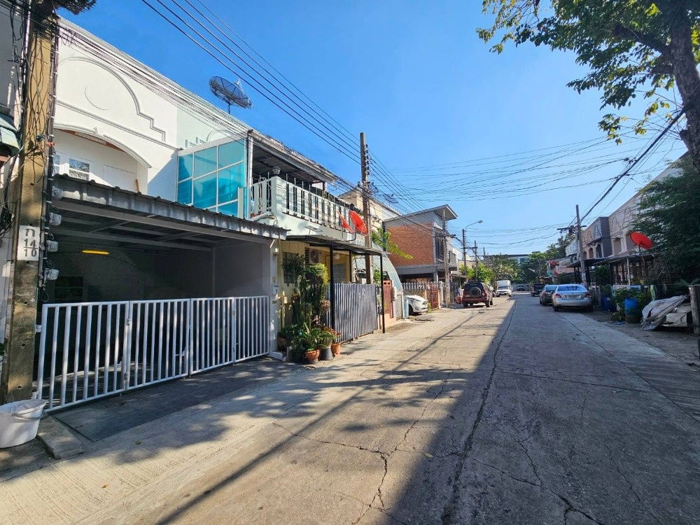 picture S484 [For Sale] 2-storey townhouse, Preecha Village 8 🚆 MRT SAT Station / Hua Mak 💰 Price only 2.49 million baht. - 2/20