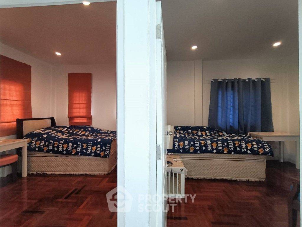รูป บ้าน 3-ห้องนอน ใกล้ เมืองพัทยา (ID 1534328) - รูปที่ 13/20