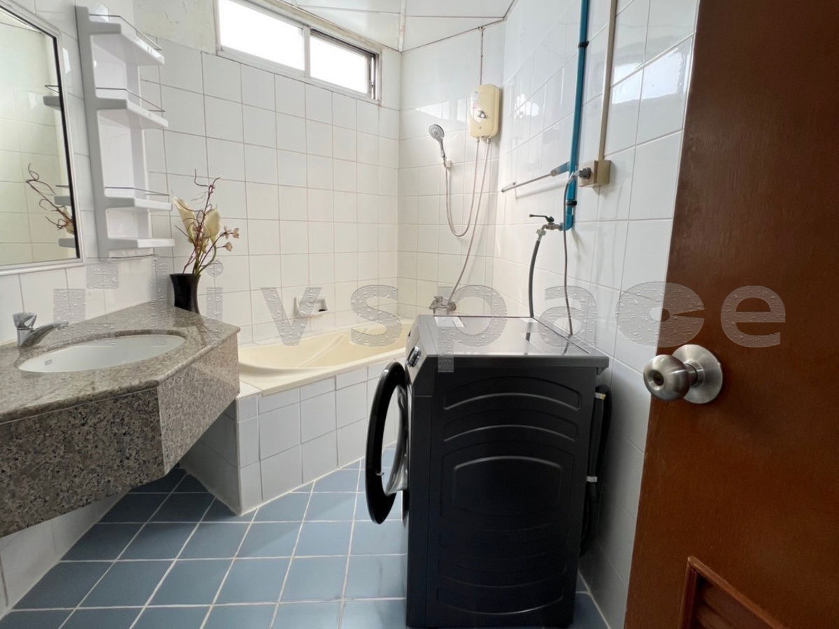picture ▚ LA123ツ For Rent: Wittayu Complex – 3 Bedroom Pet-Friendly at Special Price ⭐ - 8/9