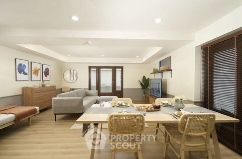 2-BR Condo at The Old Siam Residence near MRT Sam Yot (ID 2039159)