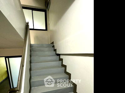 Houses for sale Central Rama 2 : 1-BR House at Mu Baan Pisan Tha Kham 28 in Samae Dam (ID 2150201)