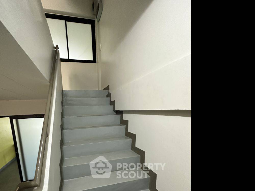picture 1-BR House at Mu Baan Pisan Tha Kham 28 in Samae Dam (ID 2150201) - 1/9