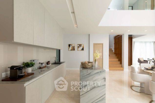 ขายบ้านเดี่ยว : บ้าน 7-ห้องนอน ที่ ดิ เอวา เรสซิเดนซ์ สุขุมวิท ใน สวนหลวง (ID 1405674)