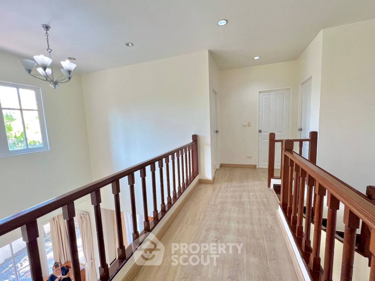 picture 3-BR House close to Pattaya (ID 1540432) - 11/16