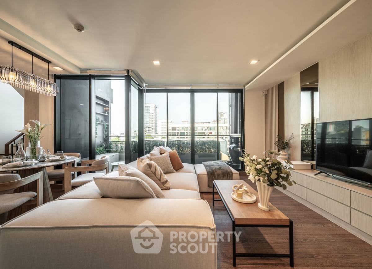 picture 3-BR Condo at The Unique Sukhumvit 62/1 near BTS Bang Chak (ID 1415245) - 1/5