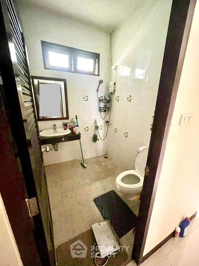 picture 3-BR House at Baramee Village in Na Chom Thian (ID 1537317) - 8/8