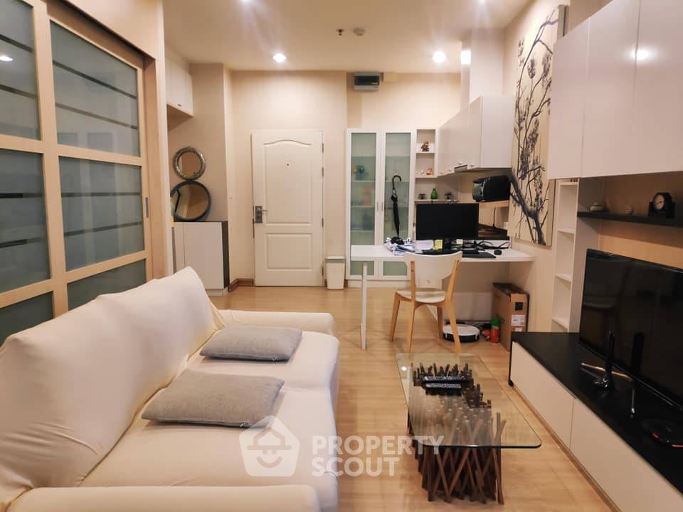 รูป คอนโด 1-ห้องนอน ที่ เดอะ ไลท์เฮ้าส์ คอนโดมิเนียม ใกล้ BTS กรุงธนบุรี (ID 381343) - รูปที่ 2/8