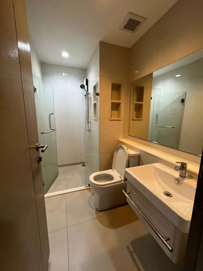picture MN1820 Life Asoke Rama 9 Full Furnitured and electrical - 12/12