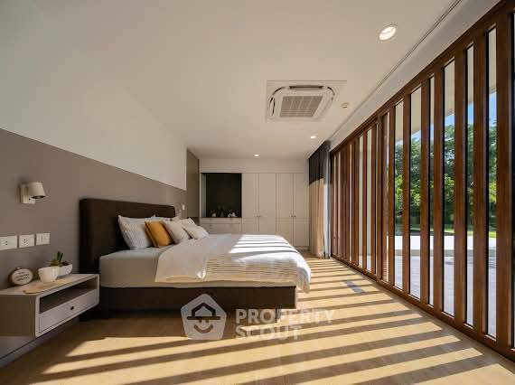 picture 4-BR Villa close to Nongnooch Garden Pattaya (ID 2026461) - 5/28