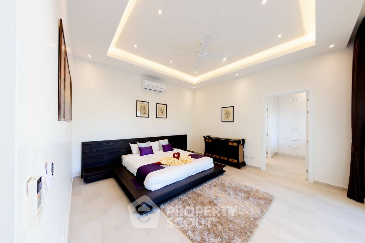 picture Large 3-BR Villa at Palm Avenue 4 in Hin Lek Fai (ID 1110605) - 6/8