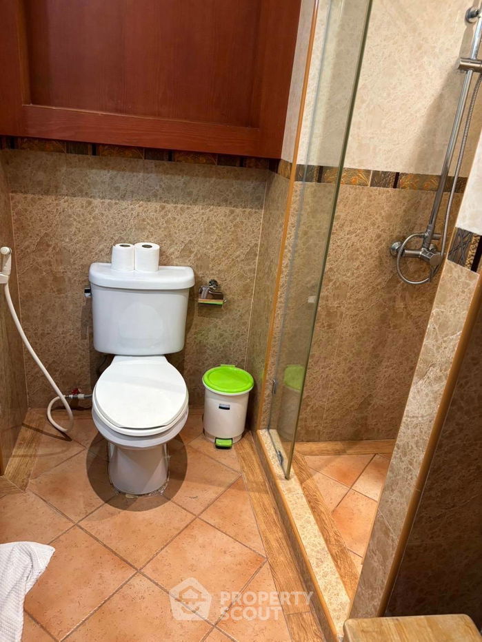 picture Studio Condo at View Talay 7 Condominium Jomtien close to Jomtien Beach (ID 2229483) - 6/7