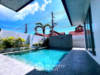 บ้านเดี่ยว ถนนจอมเทียนสาย 1 : วิลล่า 4-ห้องนอน ใกล้ เมืองพัทยา (ID 2129549)