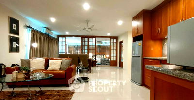 Condos for sale 700 Year Sports Arena Chiang Mai : Sky Breeze 3-bedroom Penthouse by Su Thep for Sale (ID 994666)