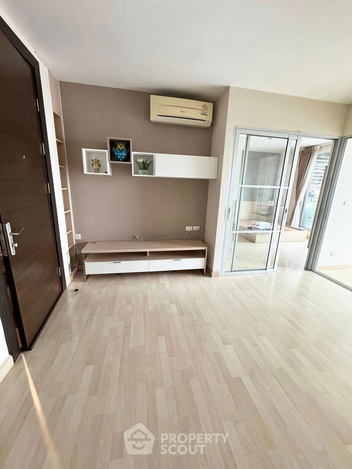 picture 1-BR Condo at Rhythm Ratchada near MRT Ratchadaphisek (ID 2294438) - 2/12
