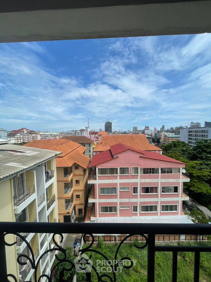picture 1-BR Condo at Nova Atrium Pattaya close to Pattaya South (ID 2243252) - 11/16