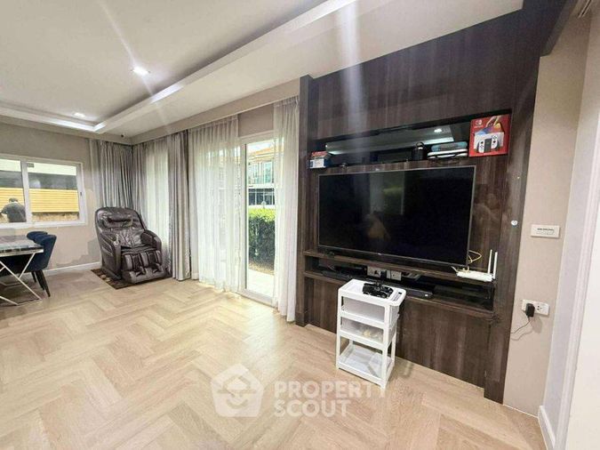 4-bed house for sale, 191 sqm, 73.6 sq wah, Golden Town Onnut - Pattanakarn
