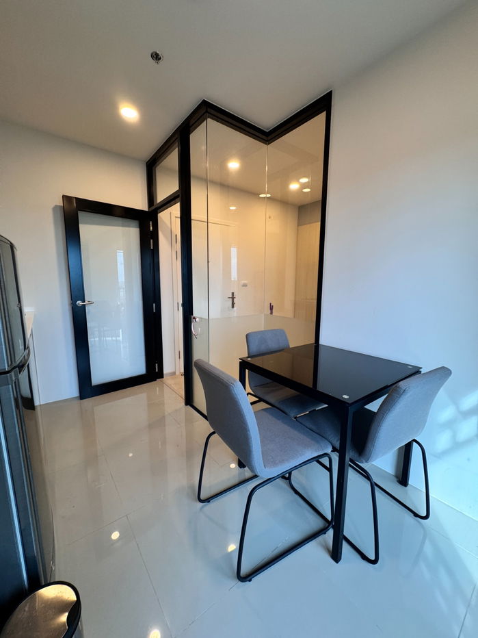 picture 🔥 Urgent Sale! Escent Condo, Nakhon Ratchasima – 33 sq.m. Corner Unit, East Facing – Prime Central Location at a Super Low Price! 🔥 - 11/40