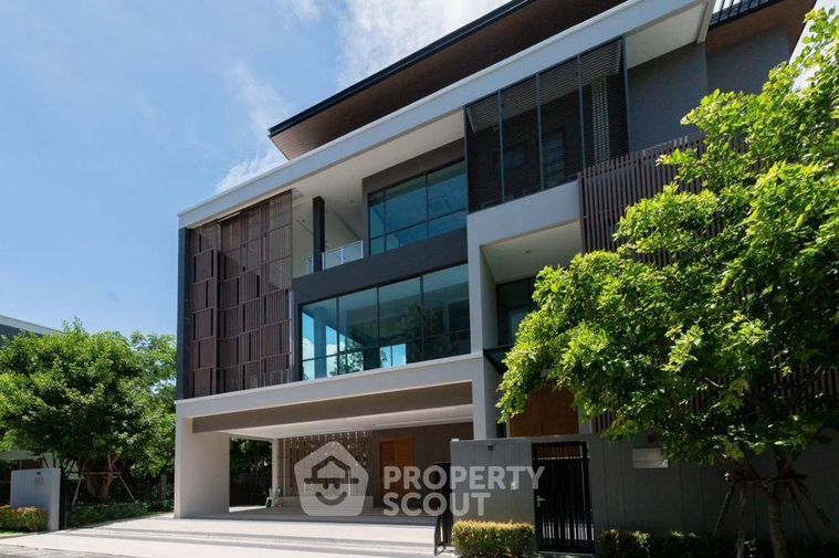 5-bed house for sale, 593 sqm, 112.9 sq wah, The Gentry Vibhavadi