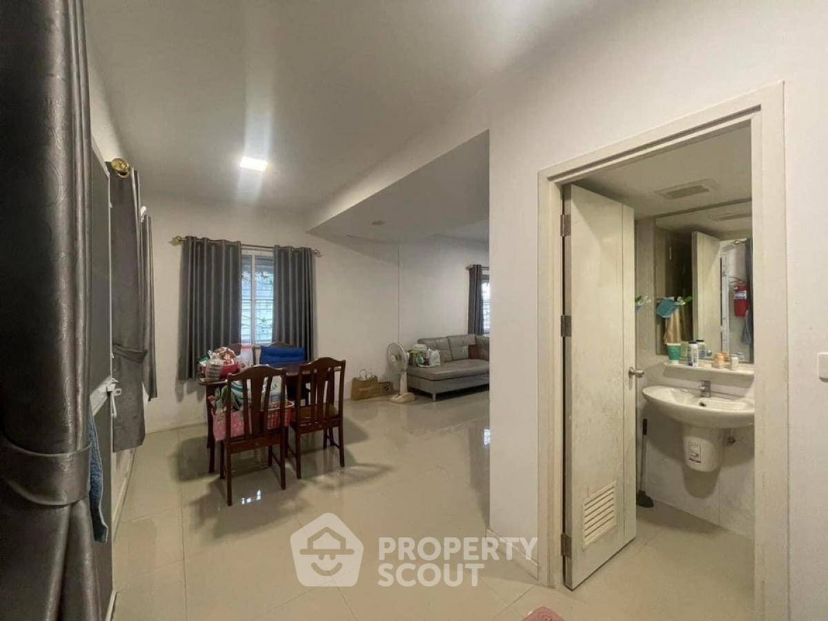 รูป ทาวน์เฮาท์ 3-ห้องนอน ที่ พฤกษาวิลล์ 83 ทรัพย์บุญชัย-ศรีนครินทร์ ใน บางเมือง (ID 1597284) - รูปที่ 3/7