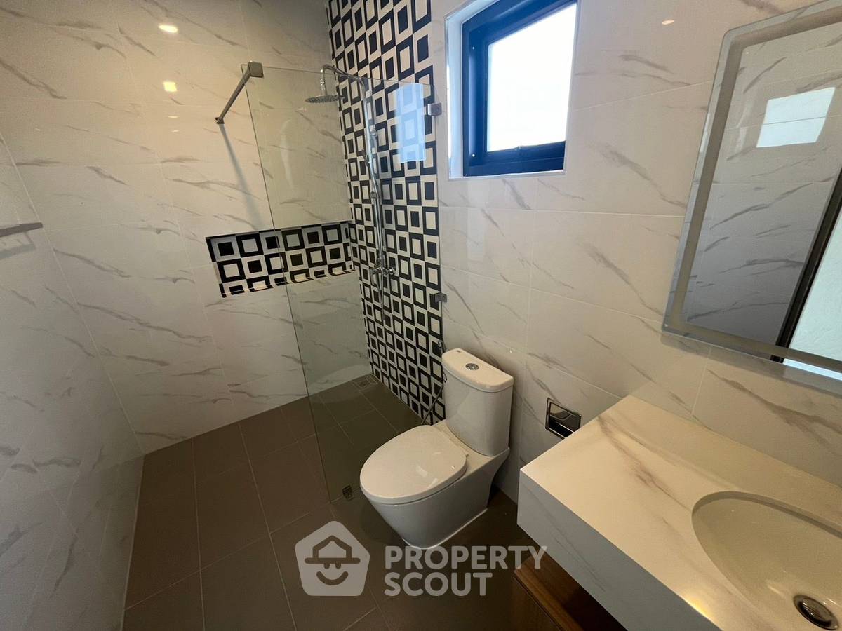 picture BRAND NEW 3-BR Pool Villa at Anchan Gardens (ID 1518673) - 5/18